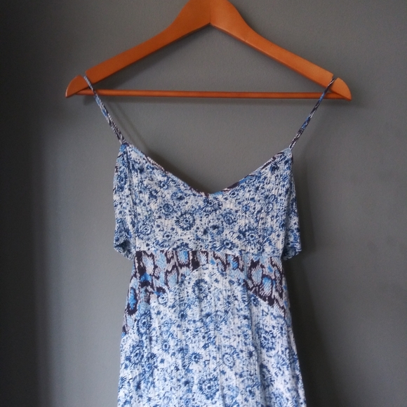 Urban Outfitters Maxi Dress - Picture 14 of 14